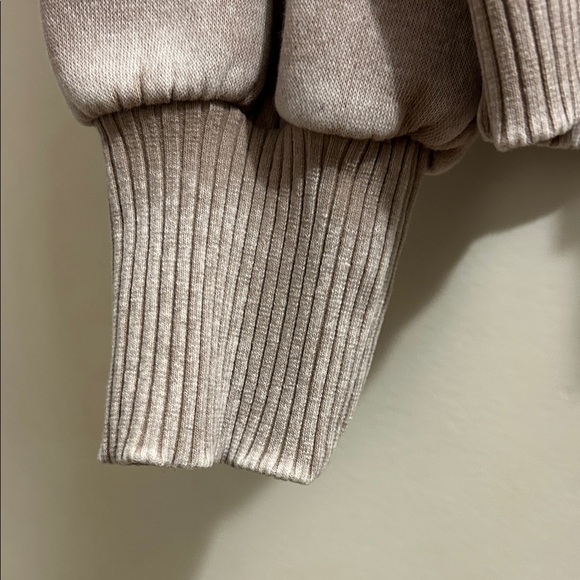 Zenana Outfitters Taupe Sweatshirt - Picture 2 of 7